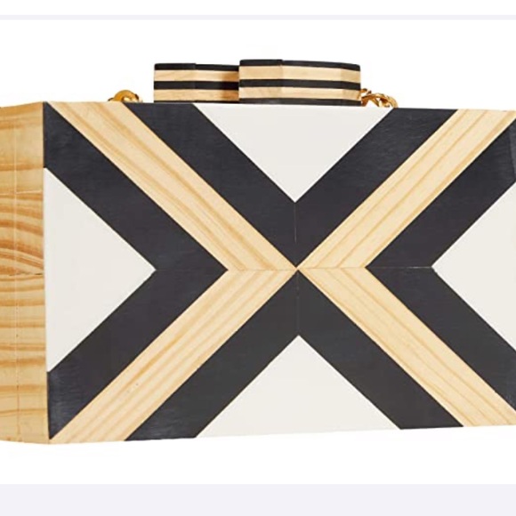 Brea Crossbody - Picture 2 of 4